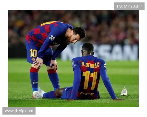 提前下班!梅西中柱后下场 与内少80分钟返回更衣室